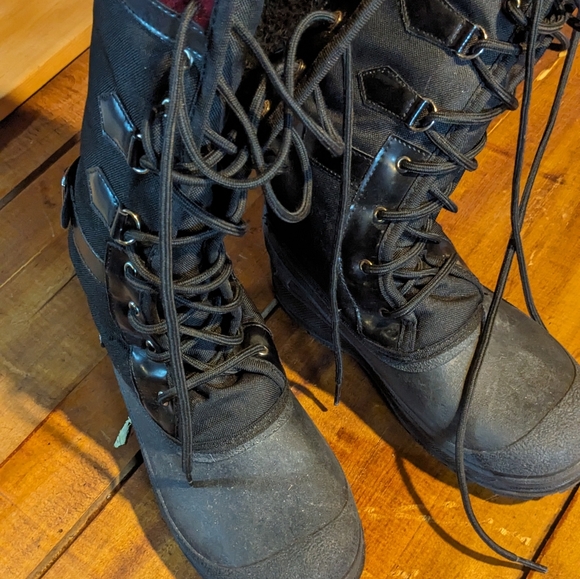 Thinsulate Insulated Winter Boots - Picture 3 of 13